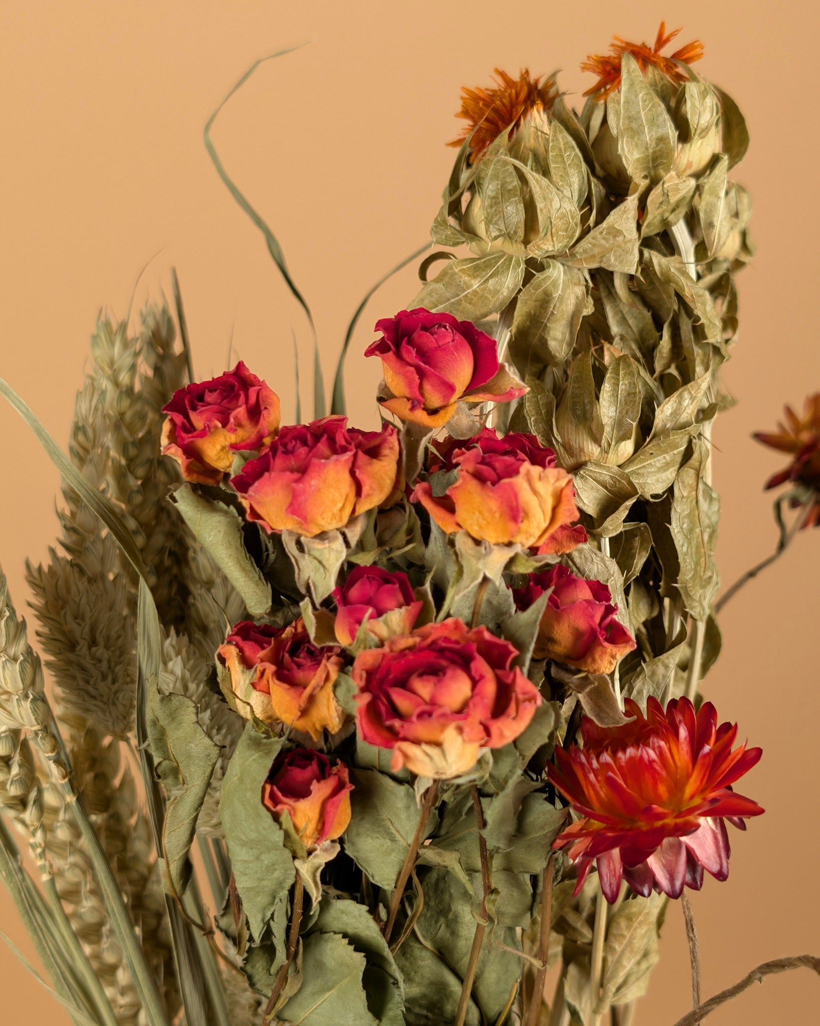 DIY -Markt für trockene Bouquet orange