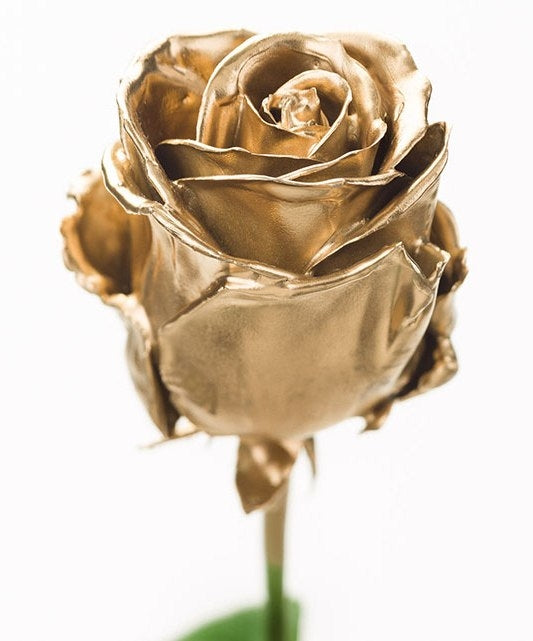 Bouquet of large -flowered gold colored wax roses