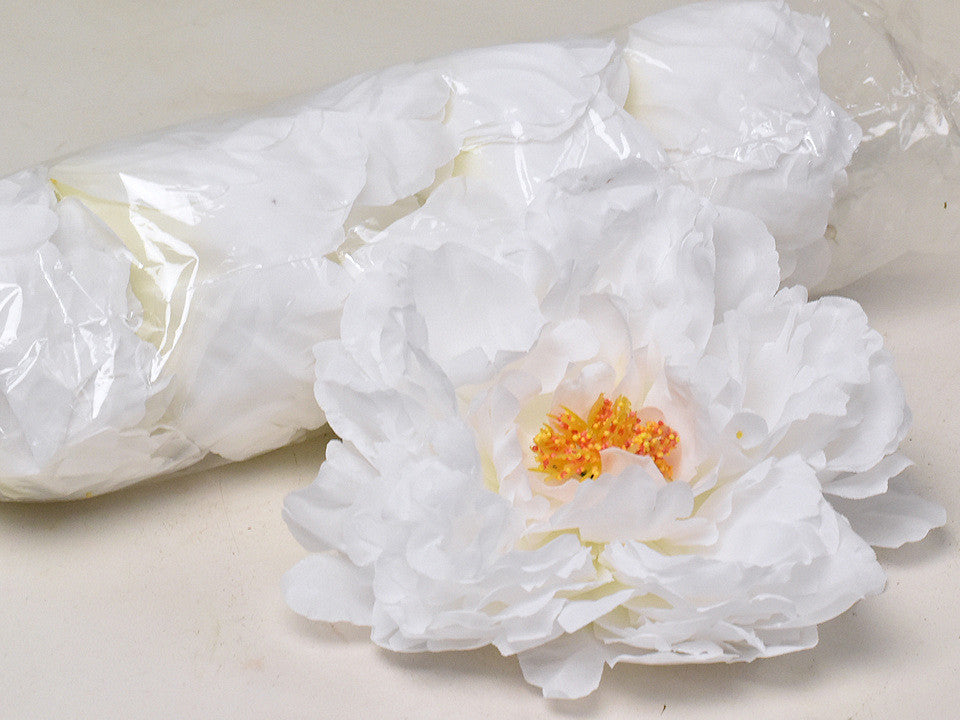 Peony white D18cm