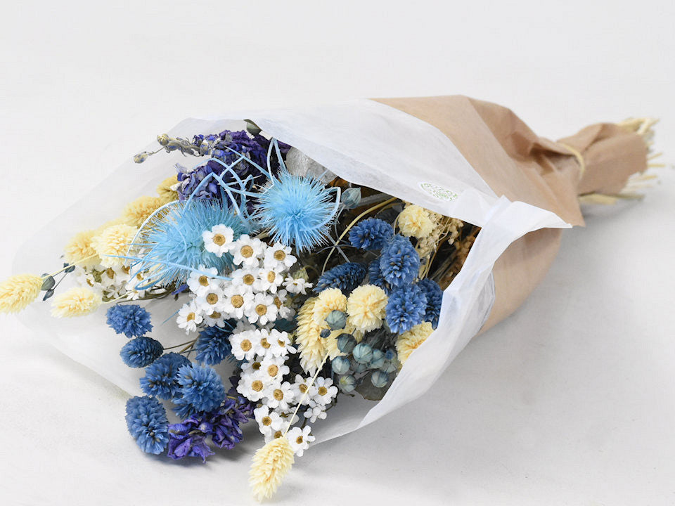 Bouquet de fleurs sèches bleu clair 50 cm